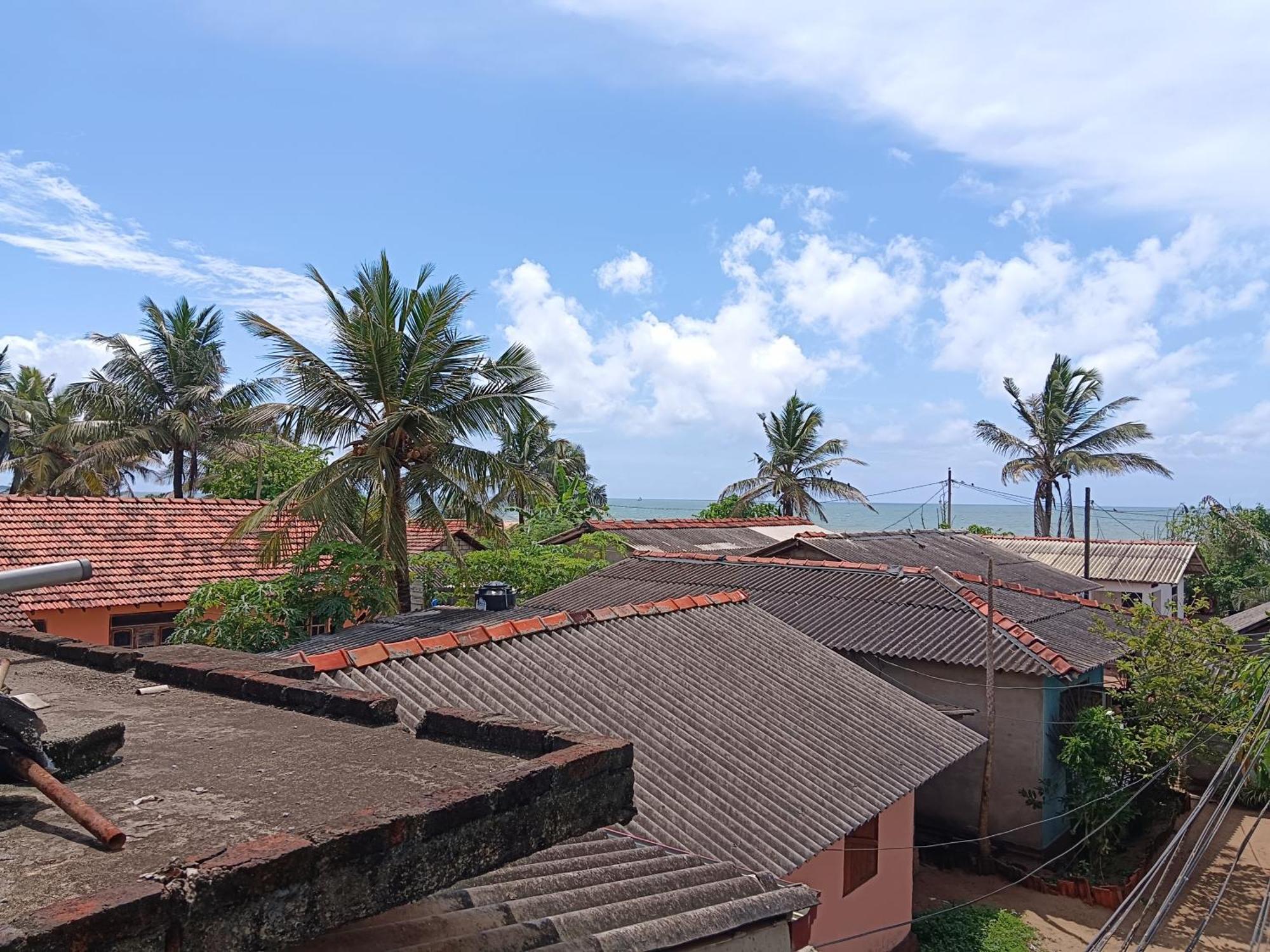 La Cozy Hotel & Restaurant Negombo Daluwekotuwa Exterior photo