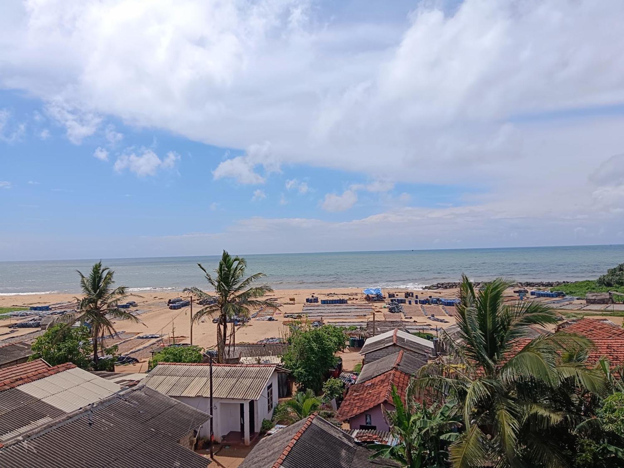 La Cozy Hotel & Restaurant Negombo Daluwekotuwa Exterior photo